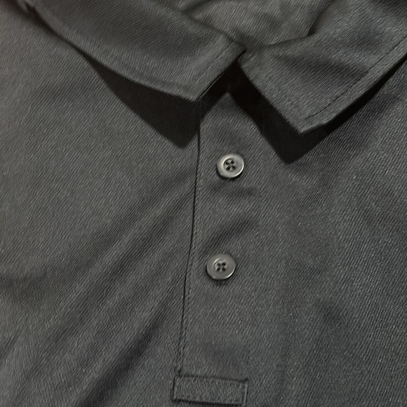 Men’s Navy Blue large polo shirt collared with buttons - Picture 2 of 5